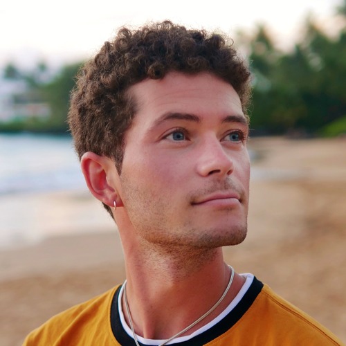 Coby W., Videographer, Photographer, Video Editor & Writer in Honolulu
