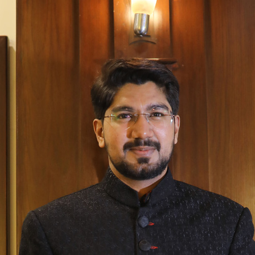 Abdullah M., A storyteller,videogrpher and videoeditior with 7+ years of experience in Oman