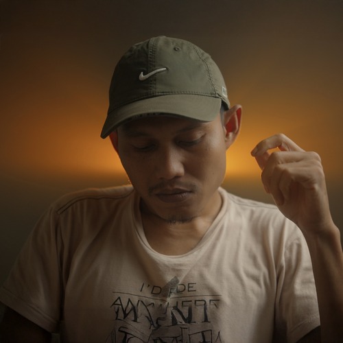 Ahmad Fauzi L., Professional Video Editor l Videographer l Colorist in Bali