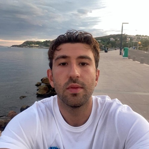 Ahmet Ogulcan B., Videographer & Content Consultant | Daily Content Creation & Strategy in Athens