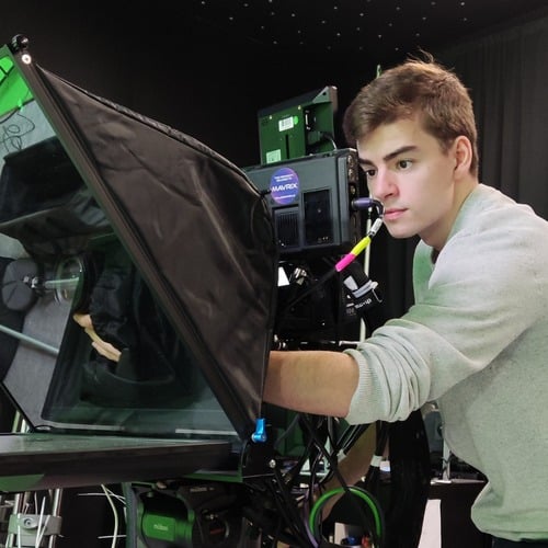 Lorcan B., Video Editor with Compositing and Motion Graphics in Dublin