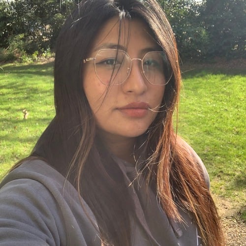 Nisha R., Photographer/Videographer & Editor in London