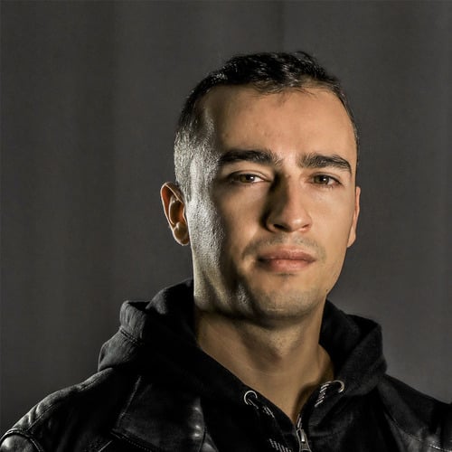 Valeri T., Performance-Driven Video Editor | Cinematic Ads & Storytelling in Sofia