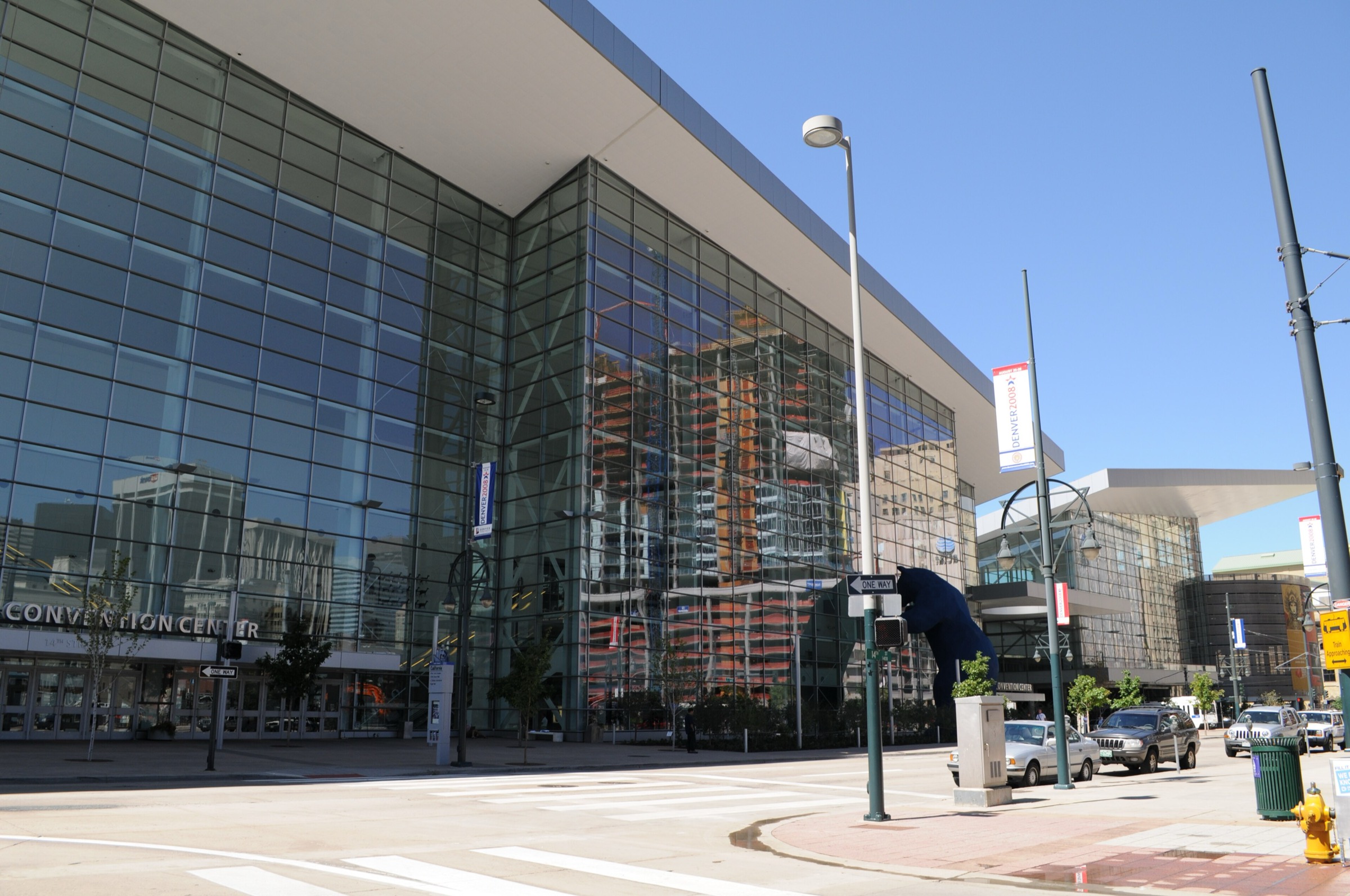 EXHIBITORLIVE 2027