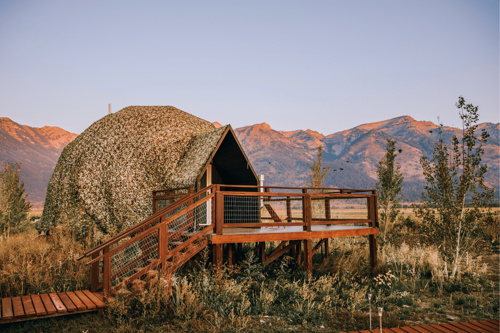 Mirror and bunk bed in geodesic dome