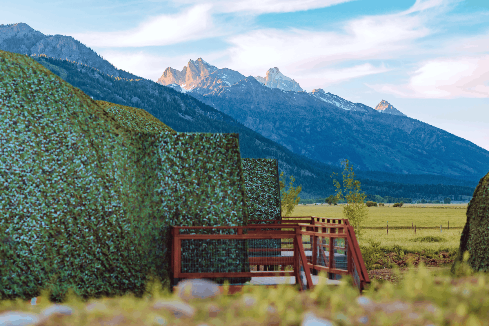 Mirror and bunk bed in geodesic dome