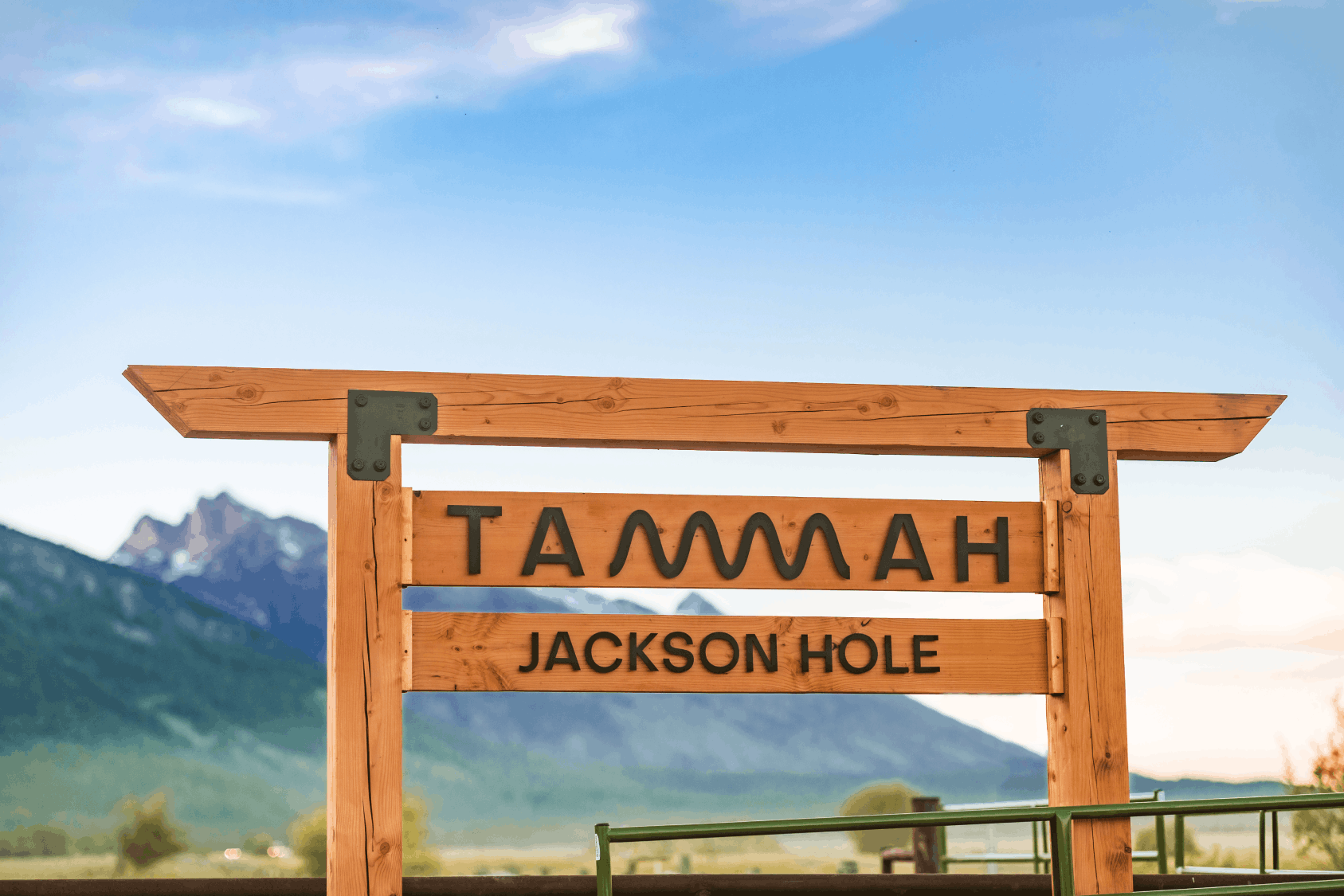 Mirror and bunk bed in geodesic dome