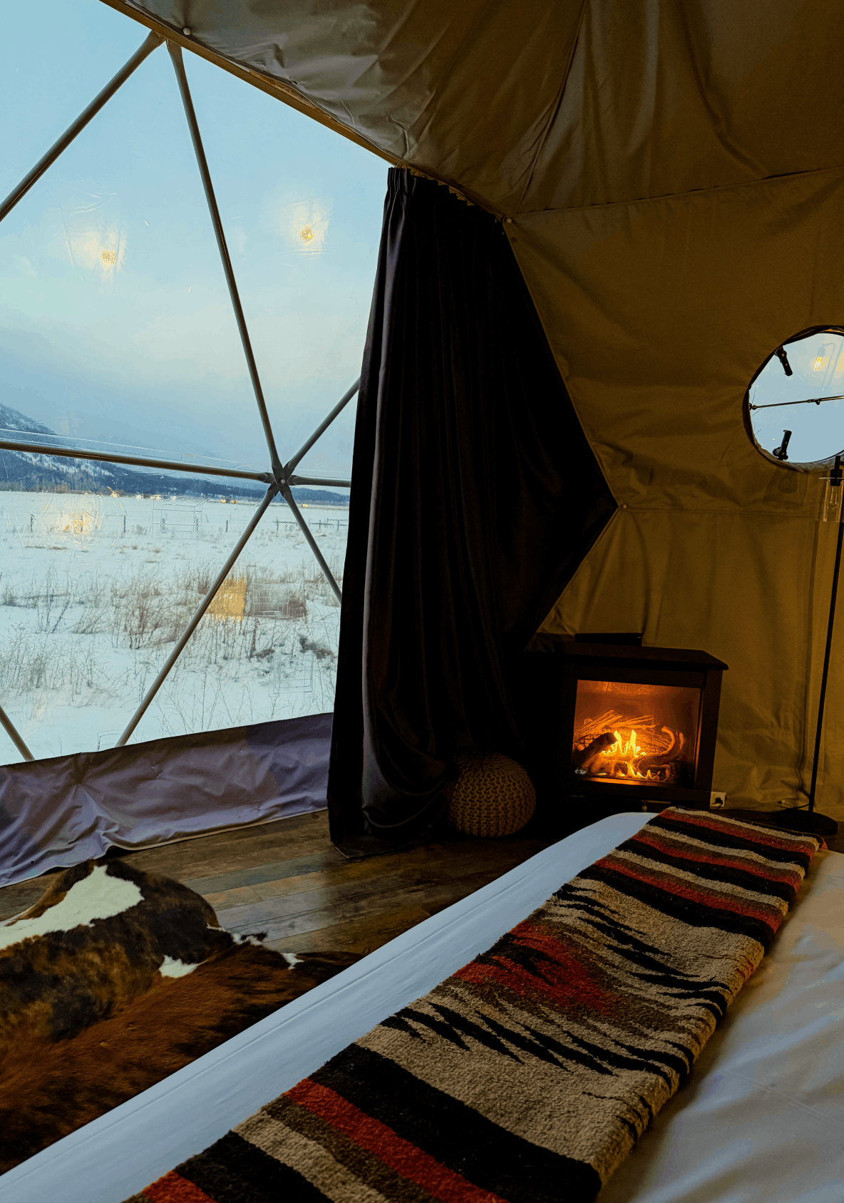 Bunk bed in geodesic dome