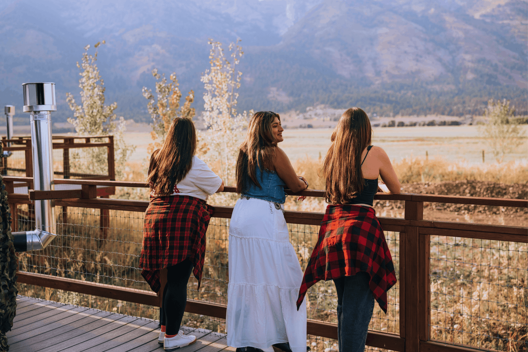 Mirror and bunk bed in geodesic dome