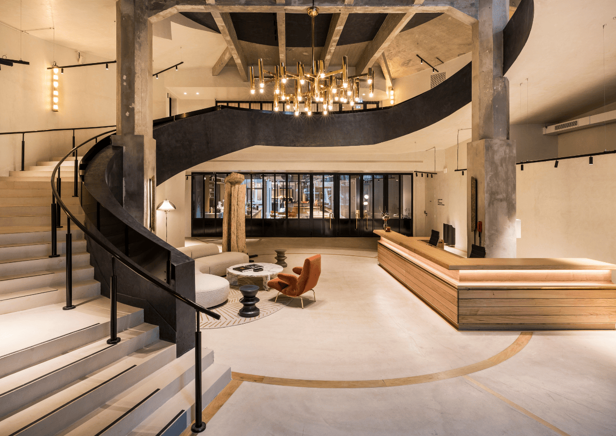La Fondations enclosed office, a private and elegant space, ideal for working in complete tranquillity and confidentiality.