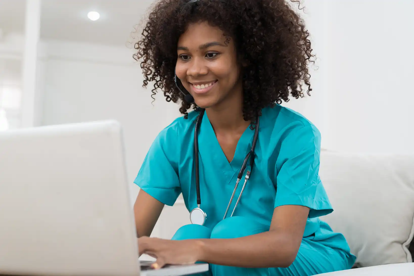 Nurse doing research on nursing prerequisites and nursing school requirements