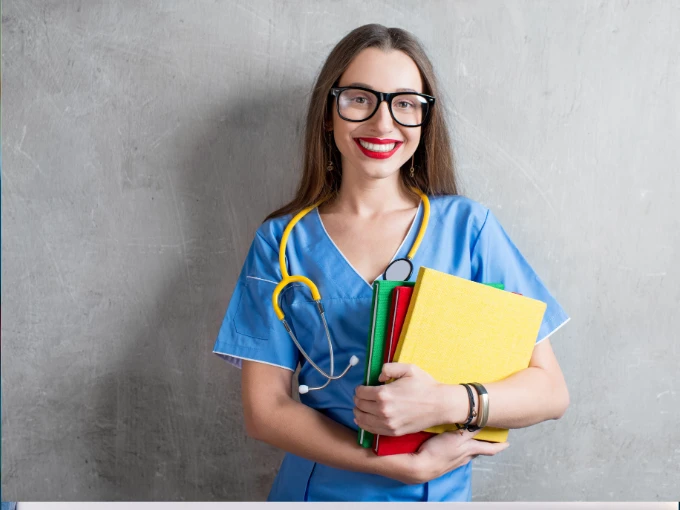 Nursing student researching the fastest states to become an RN and RN licensure pathways