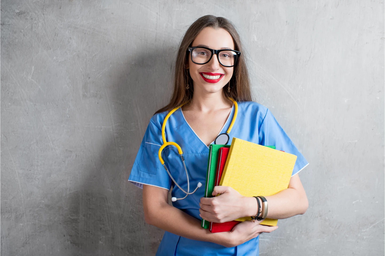 Nursing student researching the fastest states to become an RN and RN licensure pathways