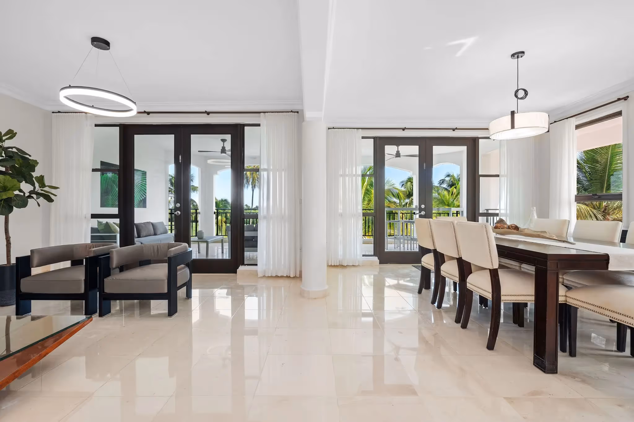Chef’s delight modern kitchen