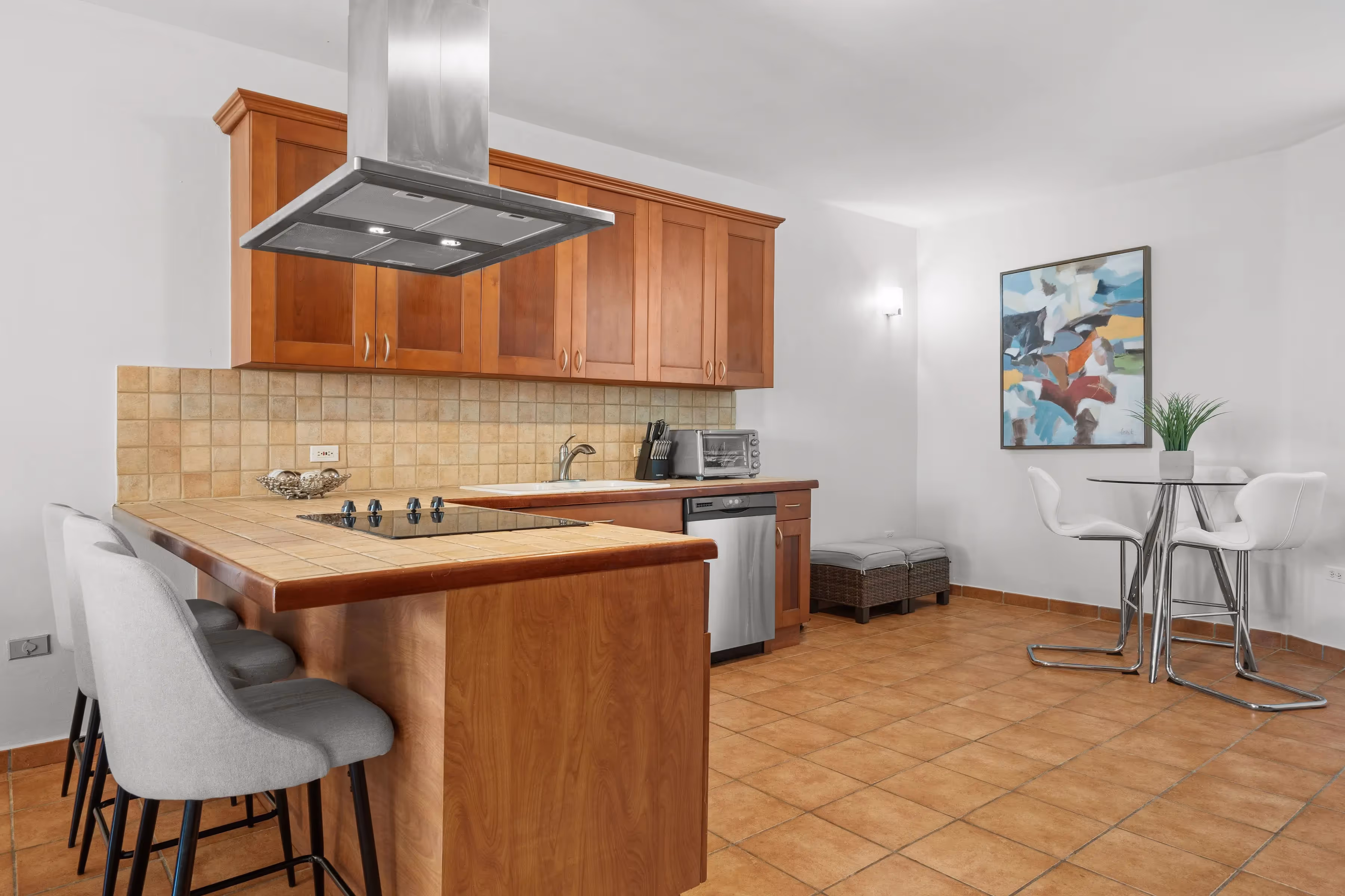 One-story property with access to world-class golf courses