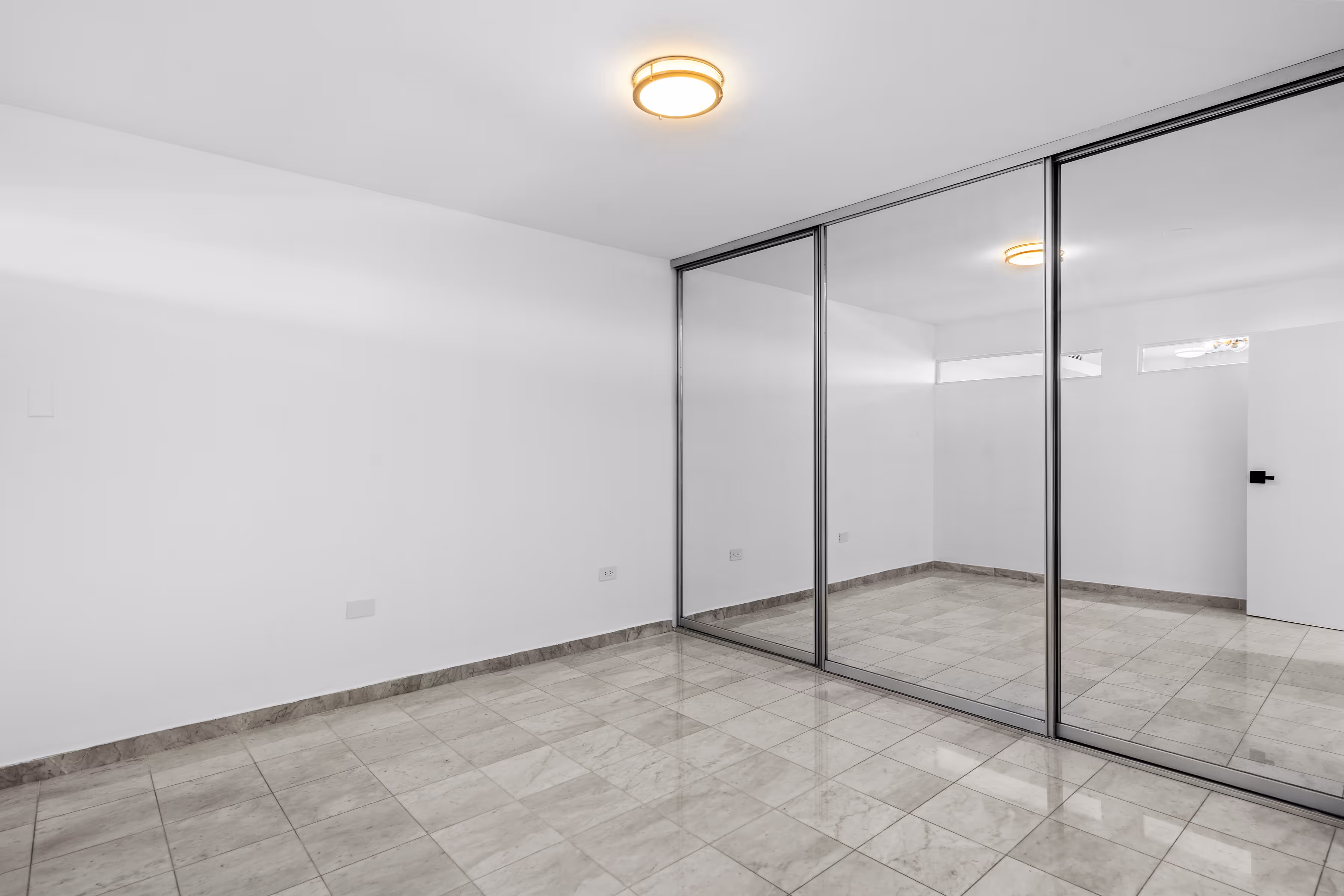 24-hour security and full-service amenities at Millennium San Juan penthouse tower