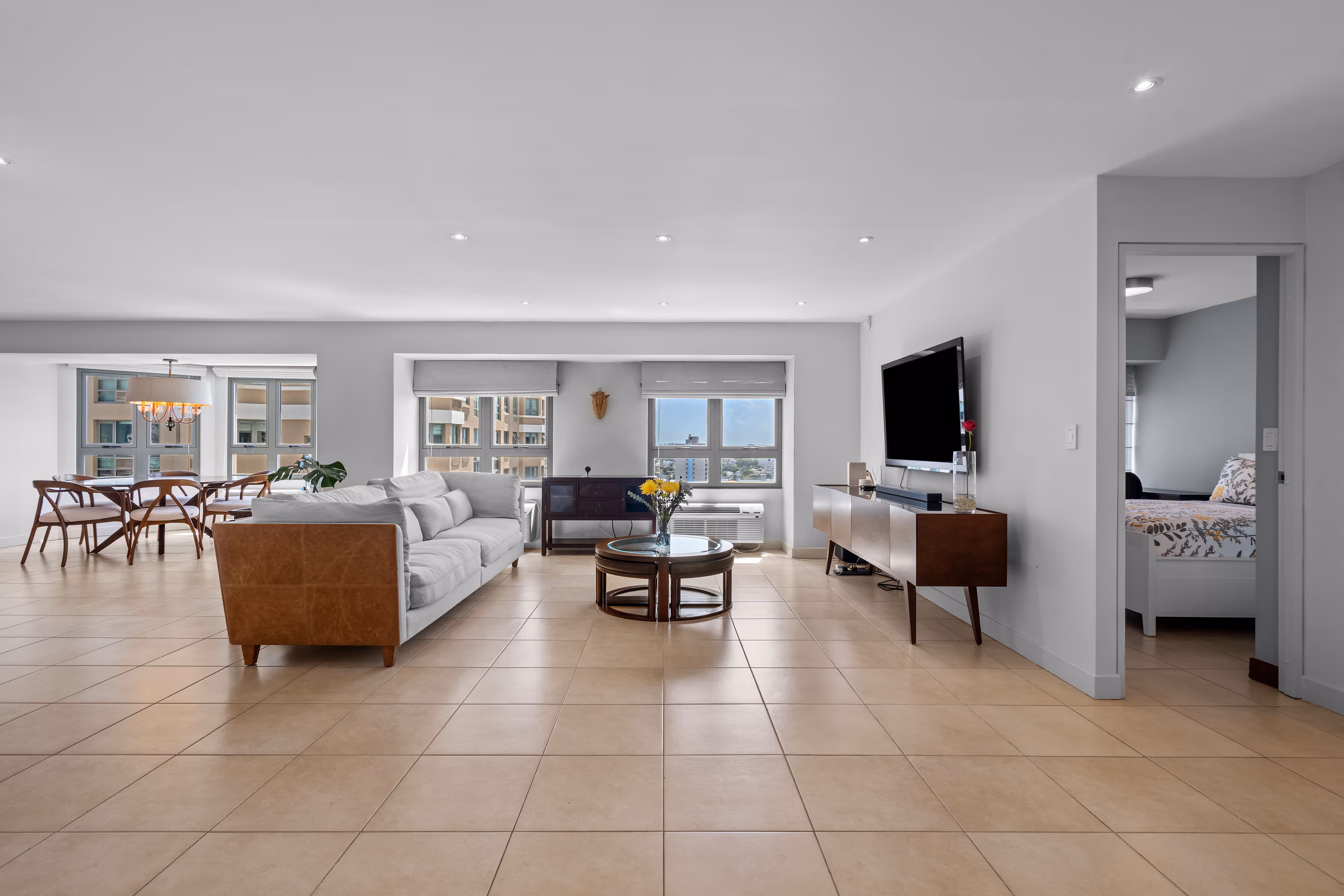 Gallery Plaza South Tower 16th floor condo with ocean and city views in Condado San Juan