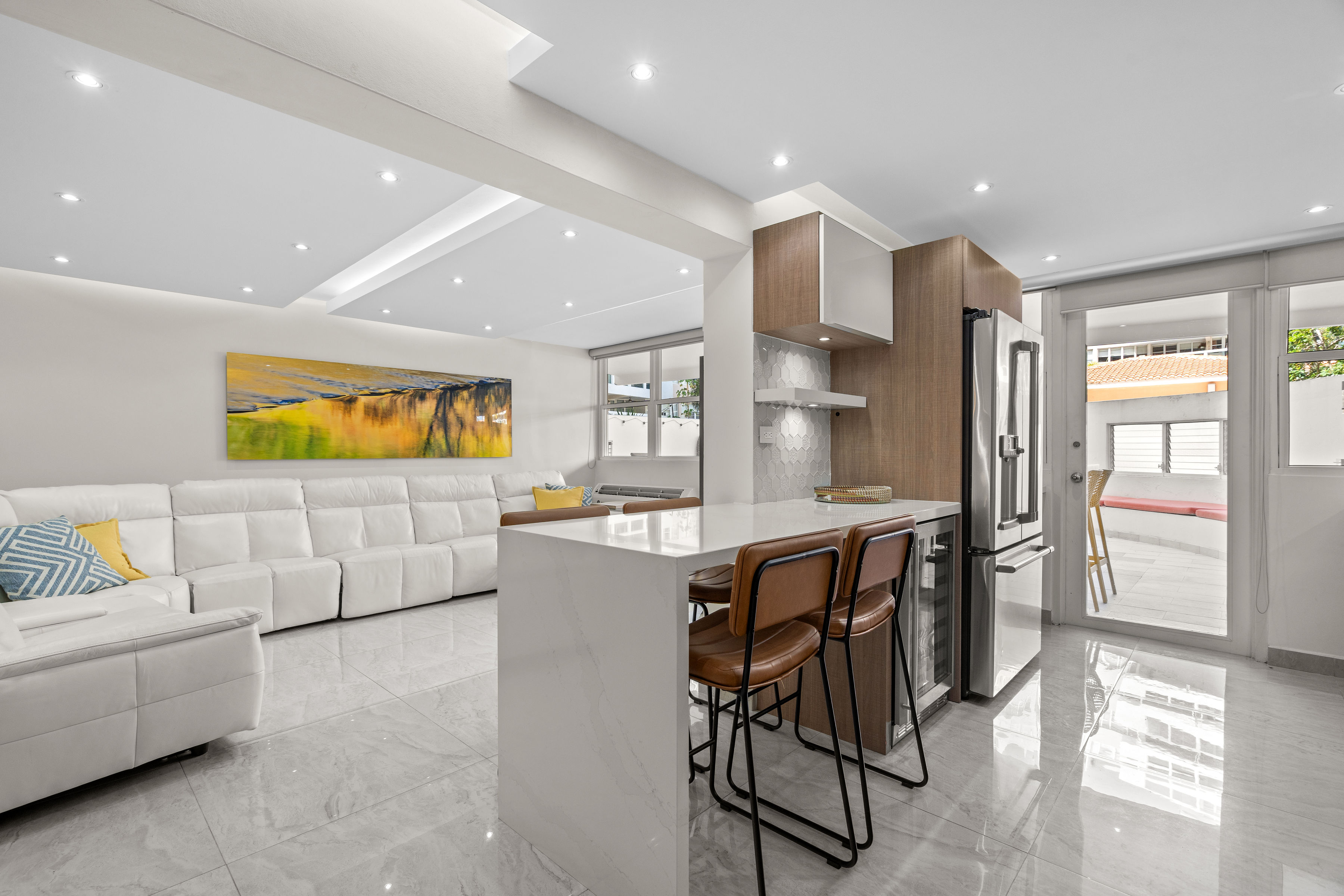 Astralis Isla Verde fully remodeled kitchen with modern appliances and clean design