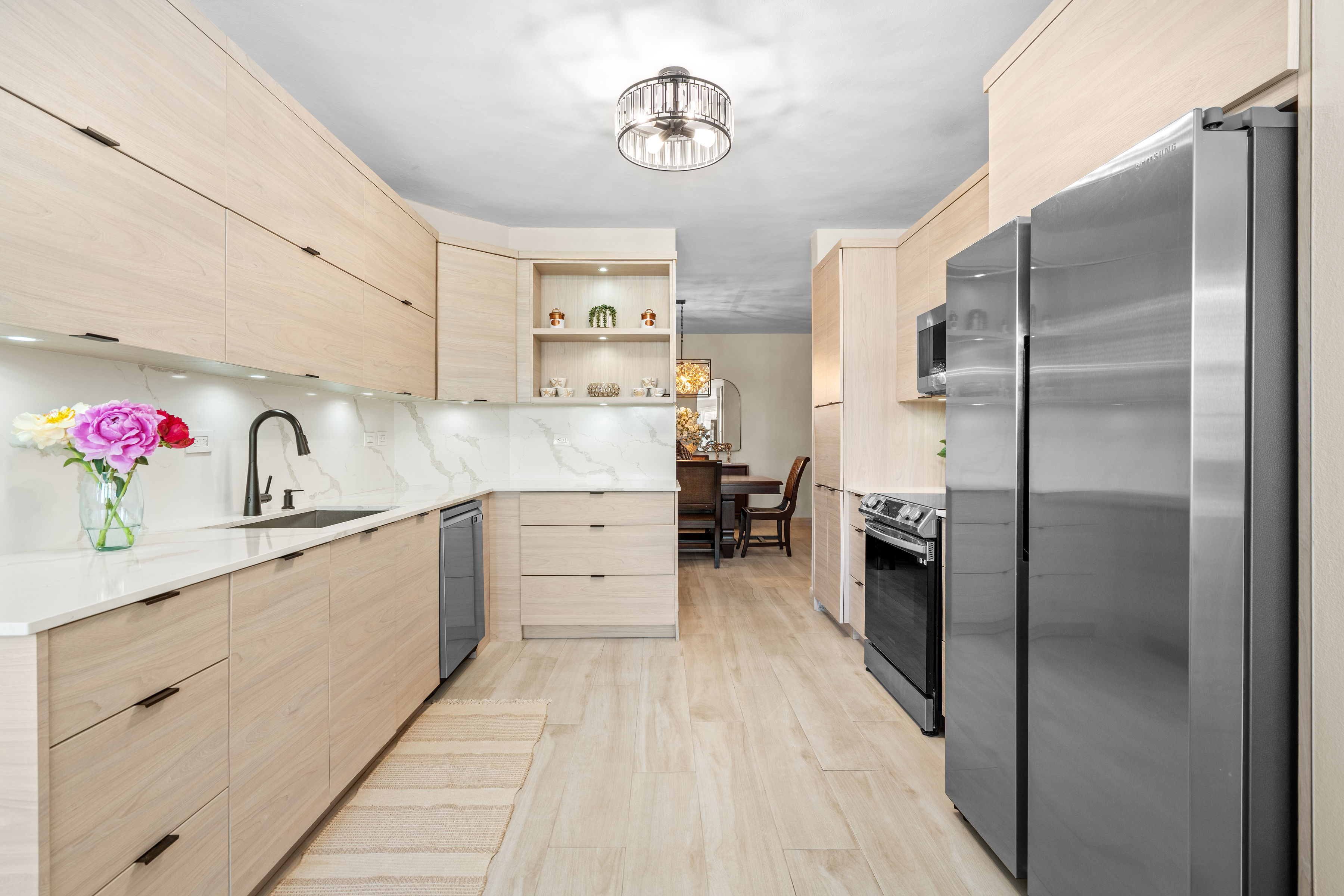 Royal Palm Vega Alta | Modern kitchen with stainless steel appliances and ample storage