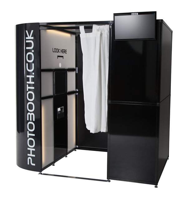 Black Bullet Photobooth Hire Redditch