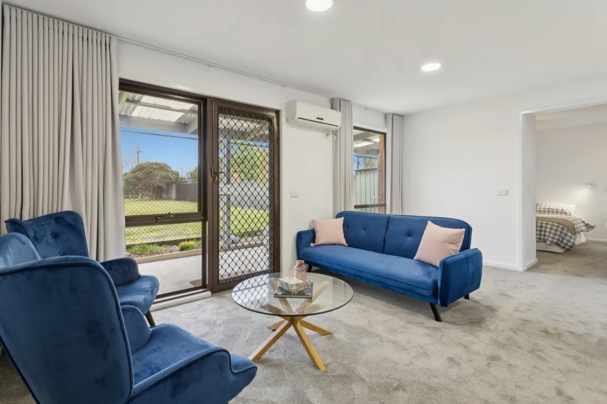 1 Bedroom Apartments
