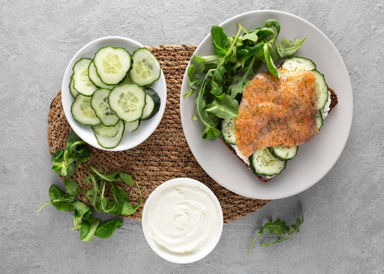 3 Best Keto Salad Dressing Recipes + The Best Brands & Tips