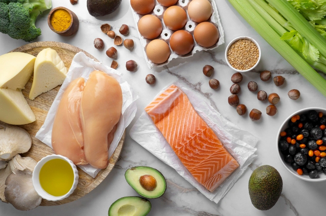 Keto vs. Paleo