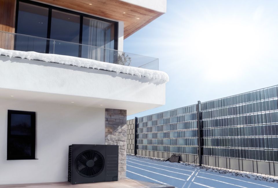 flexible Solarstreifen, eingeflochten im Zaun