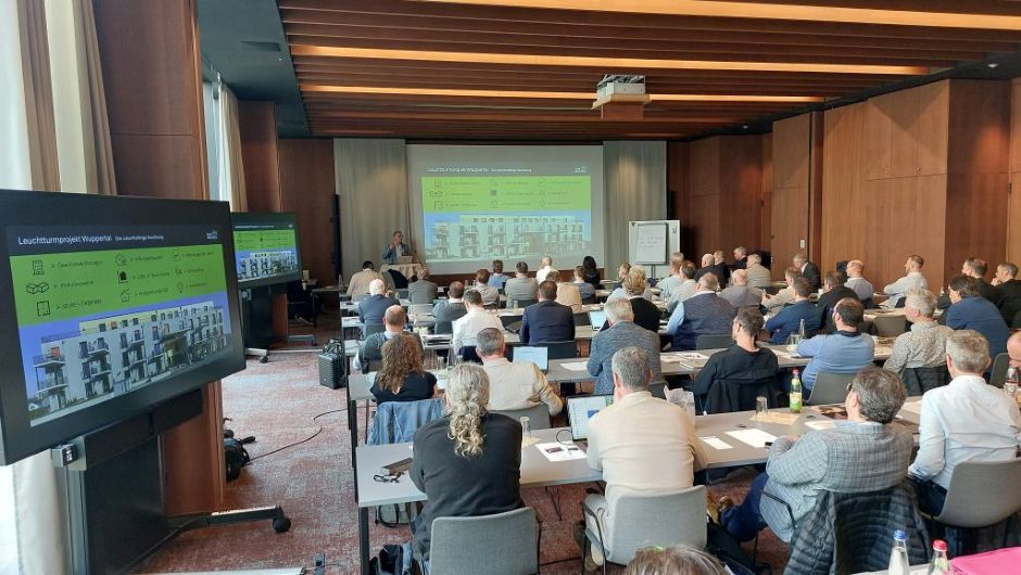 Konferenz Infrarotheizungen: ein Schlüssel zum bezahlbaren Bauen