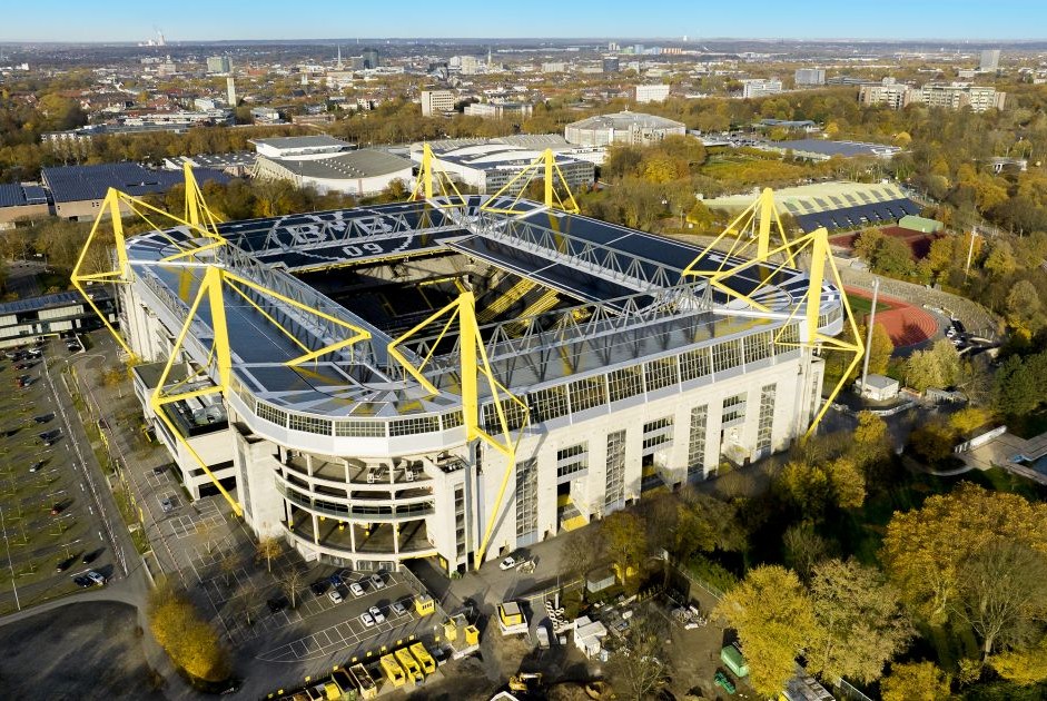 Sradio Signal Inuna Park mit PV-Dach