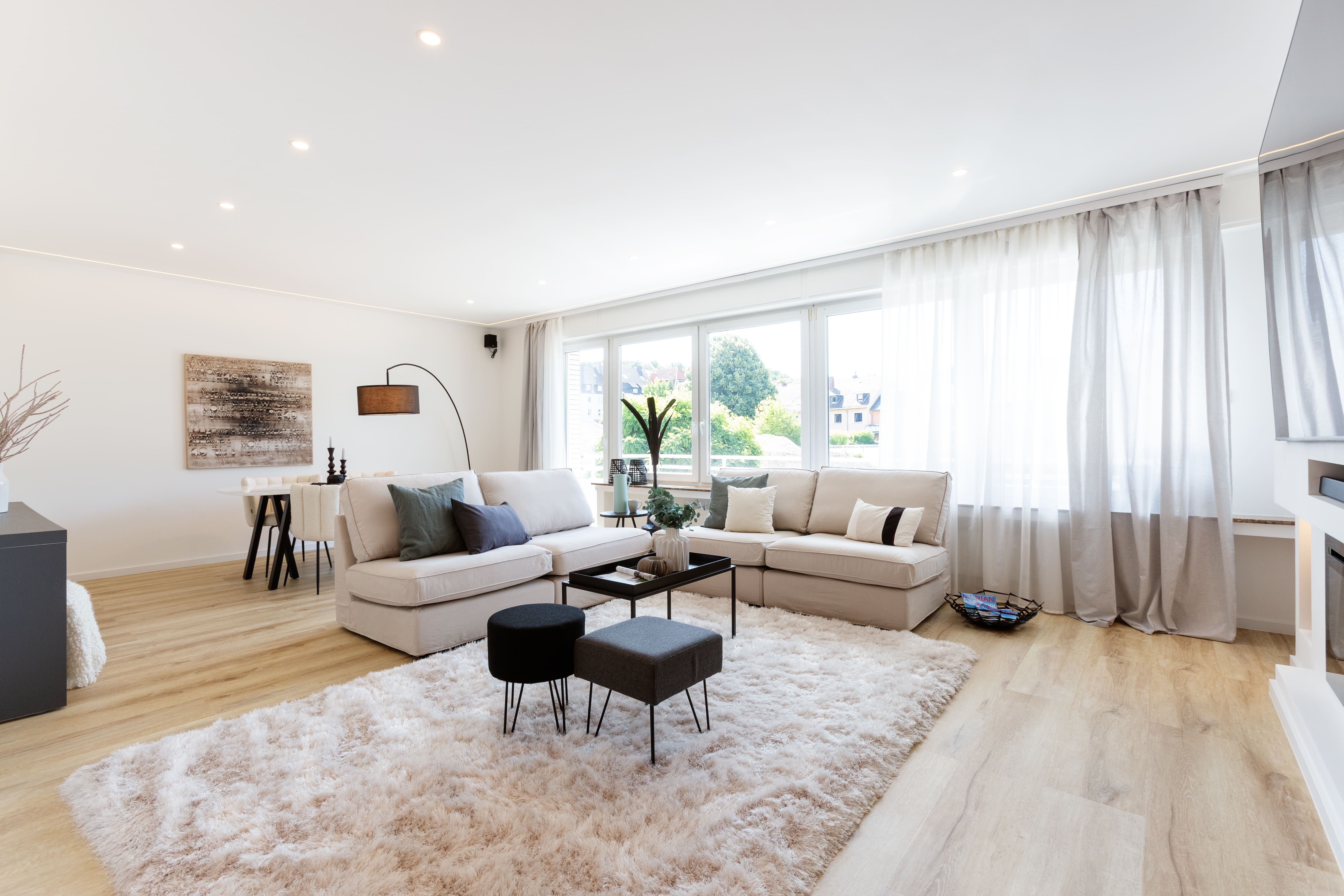 Keine Käuferprovision & 2025 saniert! 102 m² ETW mit Balkon & Stellplatz in der Hattinger Südstadt!