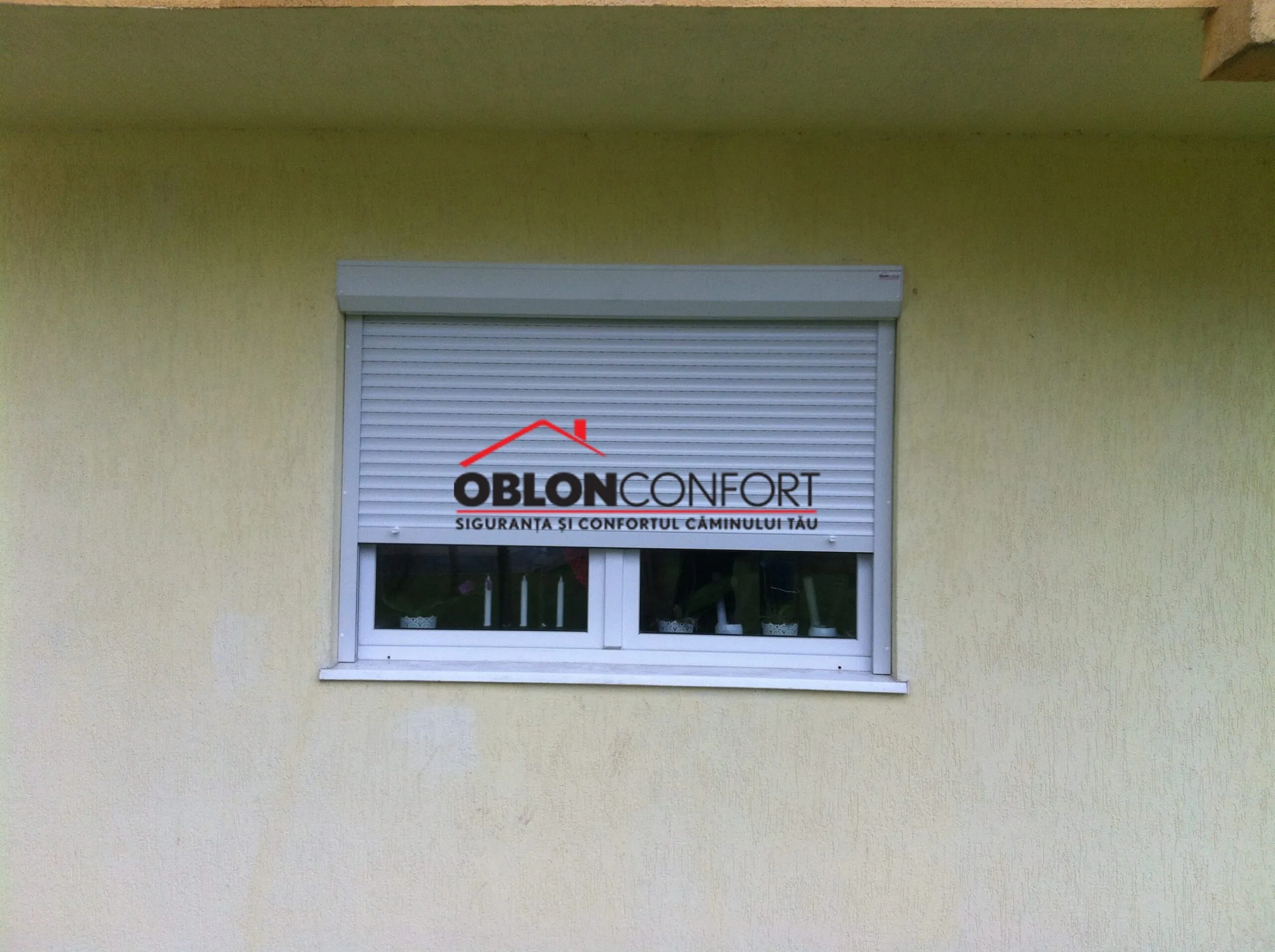 rulour exterior cu telecomanda alb