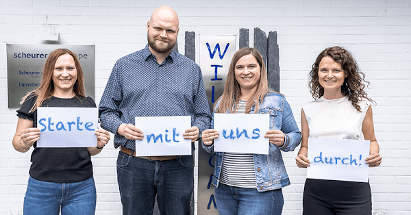 Team beim Arbeiten