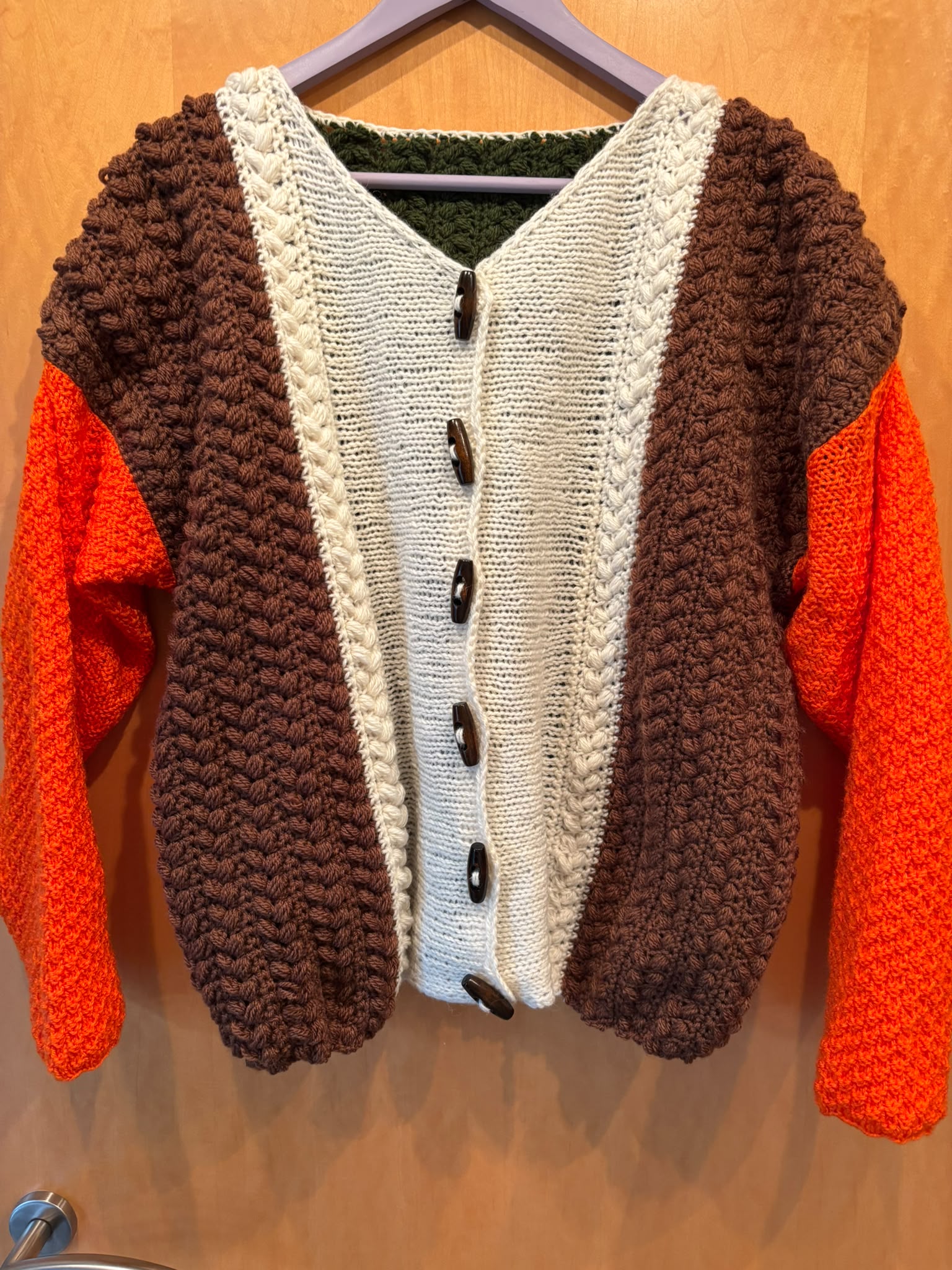 Bunter Häckelpulli