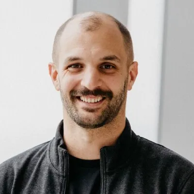 Adrian Vera