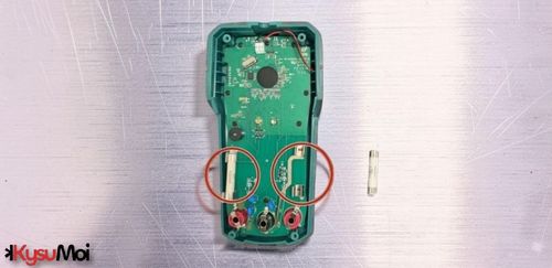 Thay thế cầu chì của đồng hồ vạn năng: Tại sao nó bị cháy và cách khắc phục.