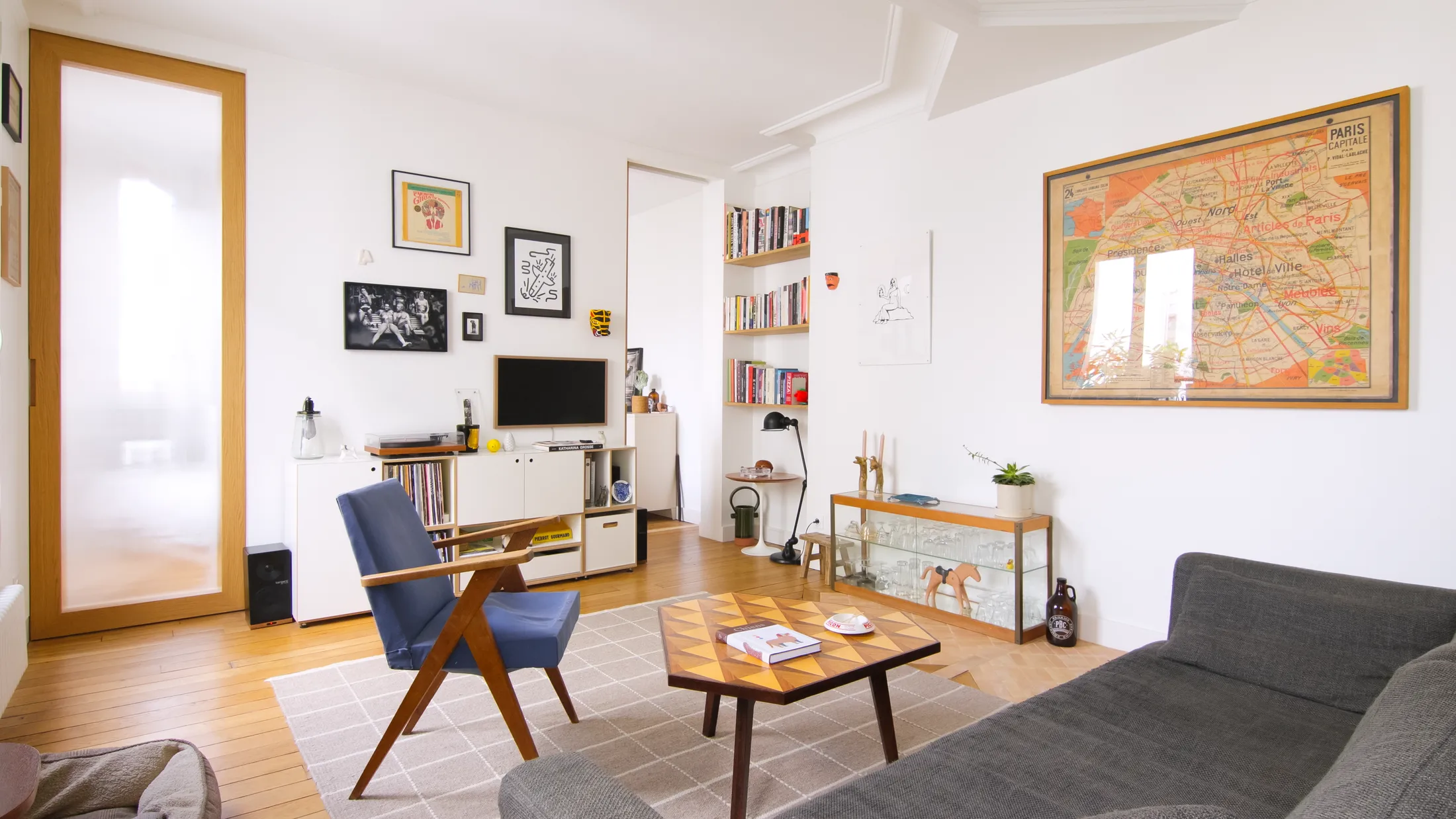 How Sliding Pocket Doors And Smart Design Open Up A 45sqm/484sqft Paris Apartment