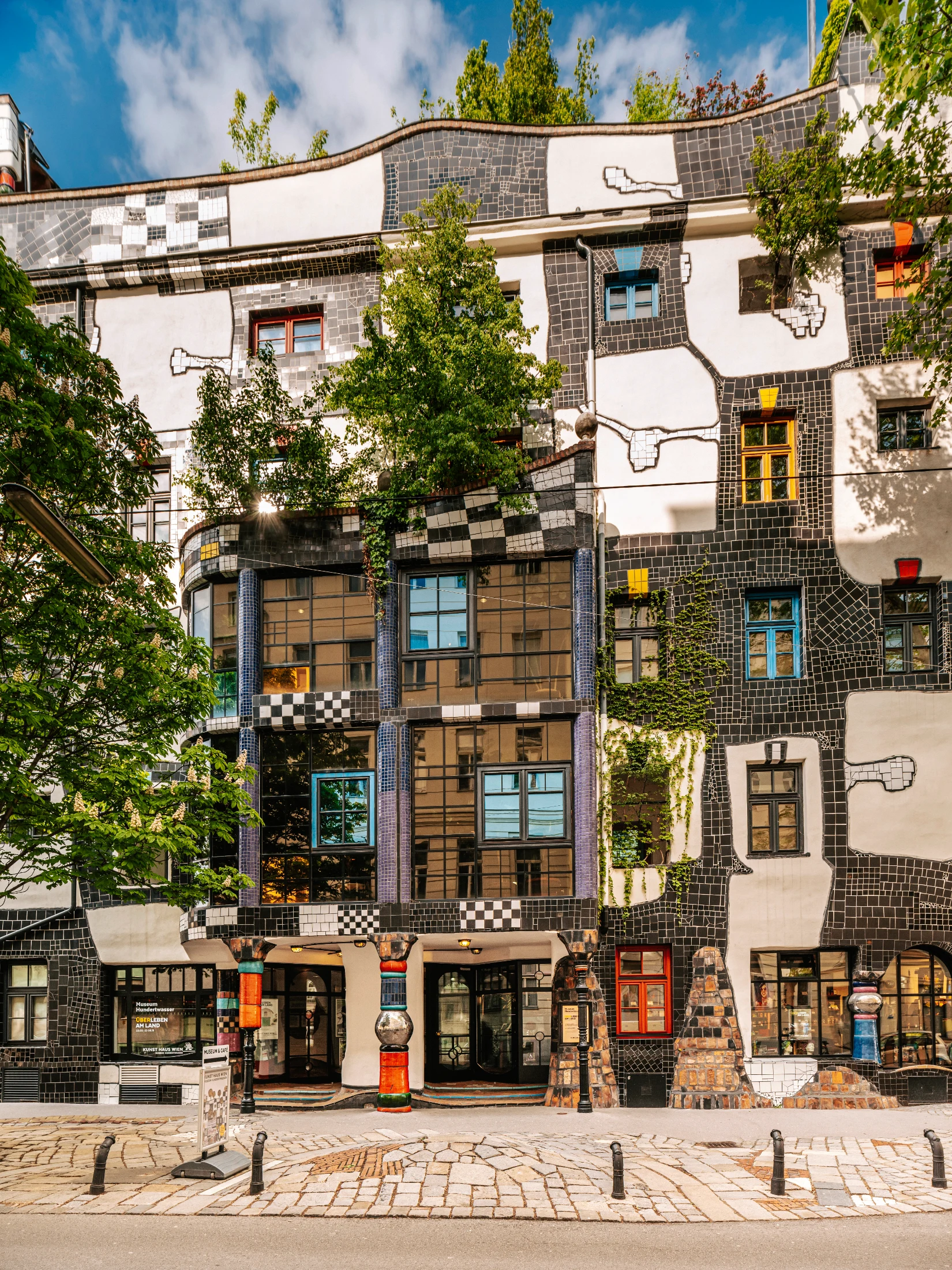 Hundertwasser House was a pioneering example of biophilic design. Image: WienTourismus/Paul Bauer courtesy of the Vienna Tourism Board.