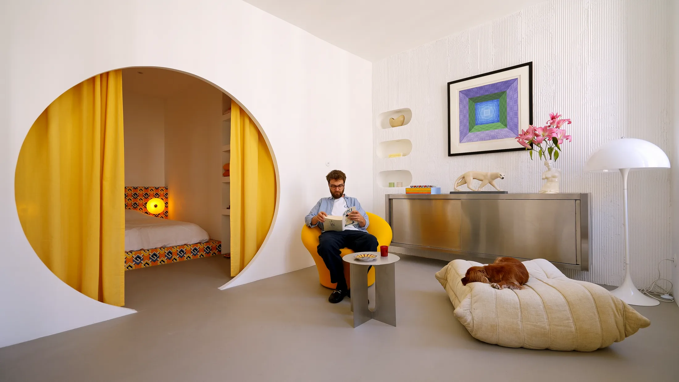 5 Playful Design Details Inside a 32sqm/344sqft Marseille Apartment