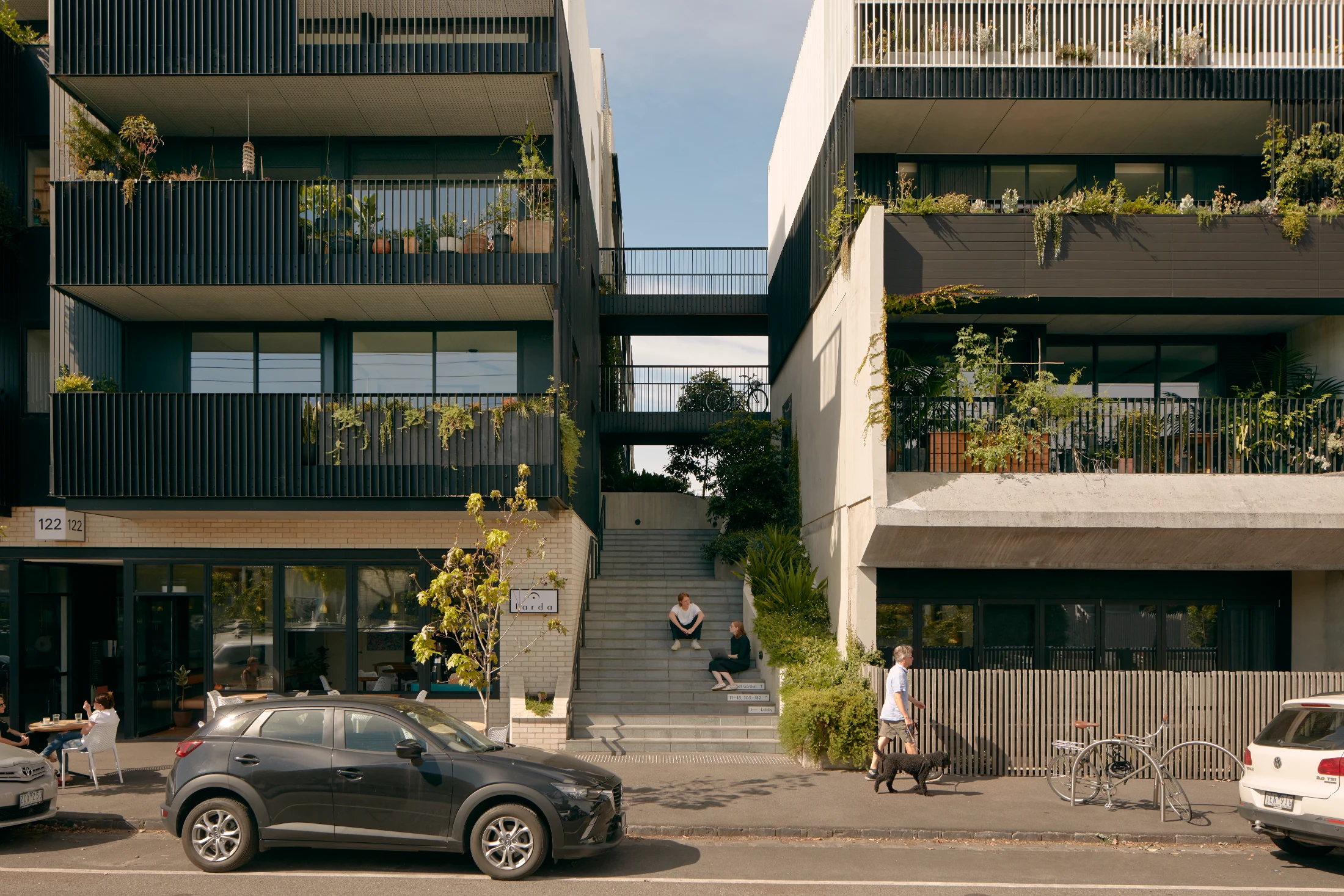 (Left) Quino's apartment building, 122 Roseneath Street, designed by Fieldwork for Assemble. Image: Tom Ross courtesy of Fieldwork.