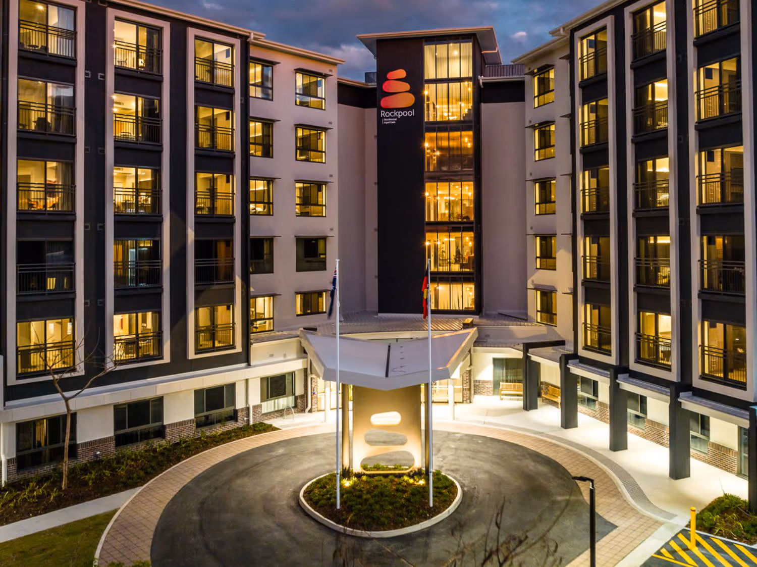 McNab Rock Pool Colour Image