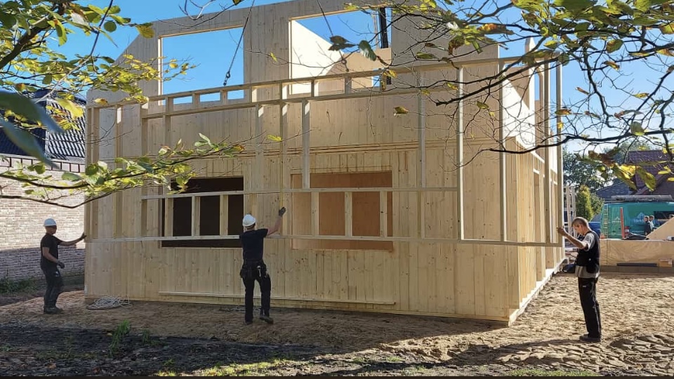 Fertighaus aus Holz nachhaltig und modern im Trend