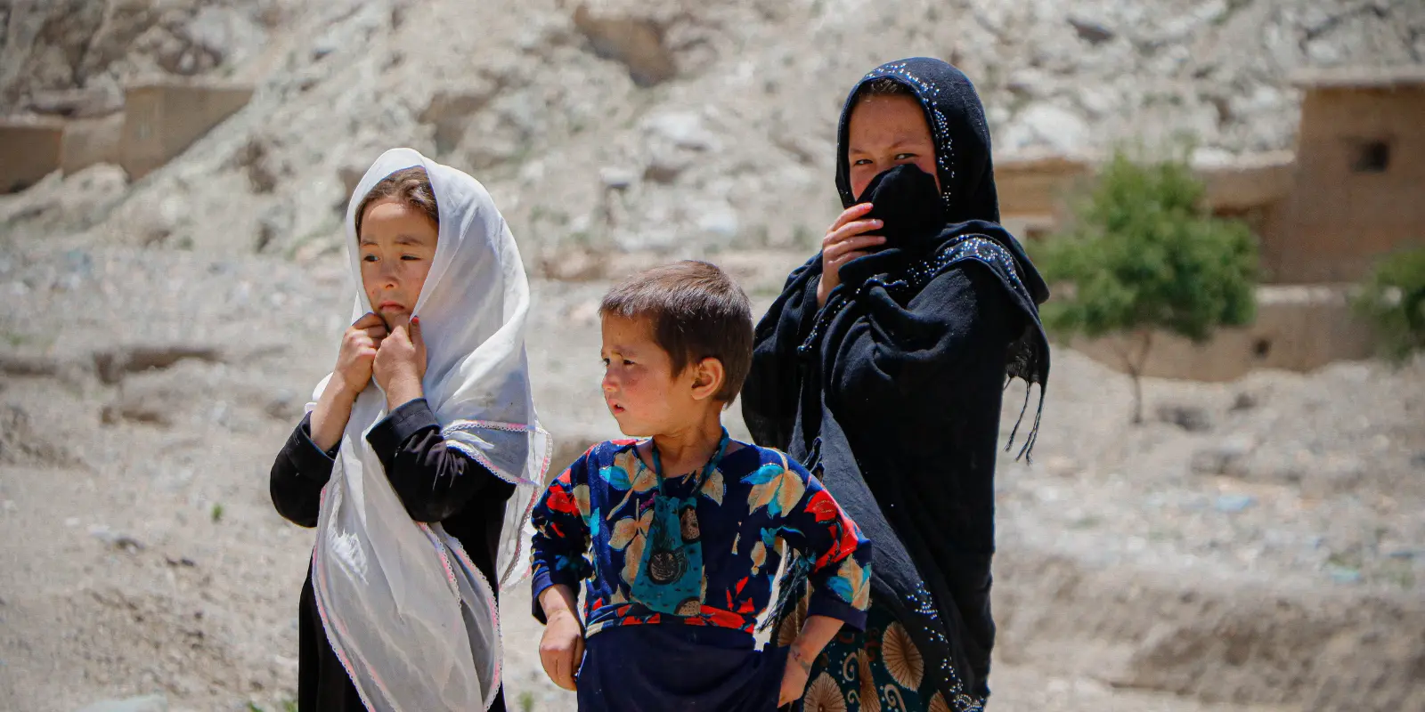 Aardbeving in Afghanistan. Met uw donatie van vandaag helpt u de meest kwetsbare gezinnen met levensreddende hulp.