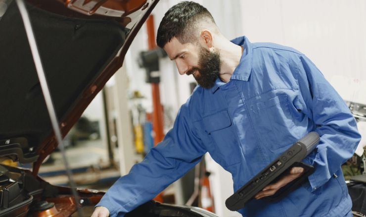 Commercial truck inspection support at West Coast Truck Repair in Pacific, Washington