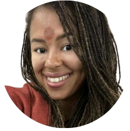 Portrait of Pamela M. Rosario Pérez, Harvard graduate and Bwiti House retreat guest