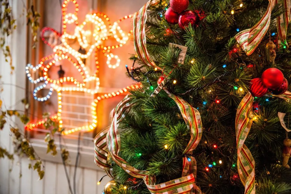 Dekorierter Weihnachtsbaum