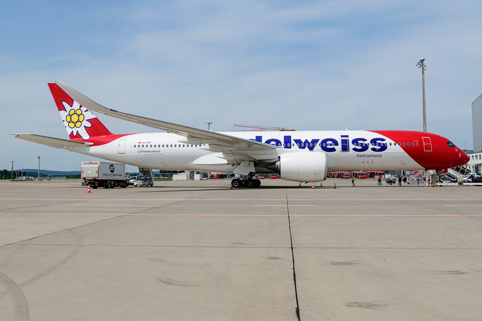 Photo: Lorenzo Giacobbo/ Airways