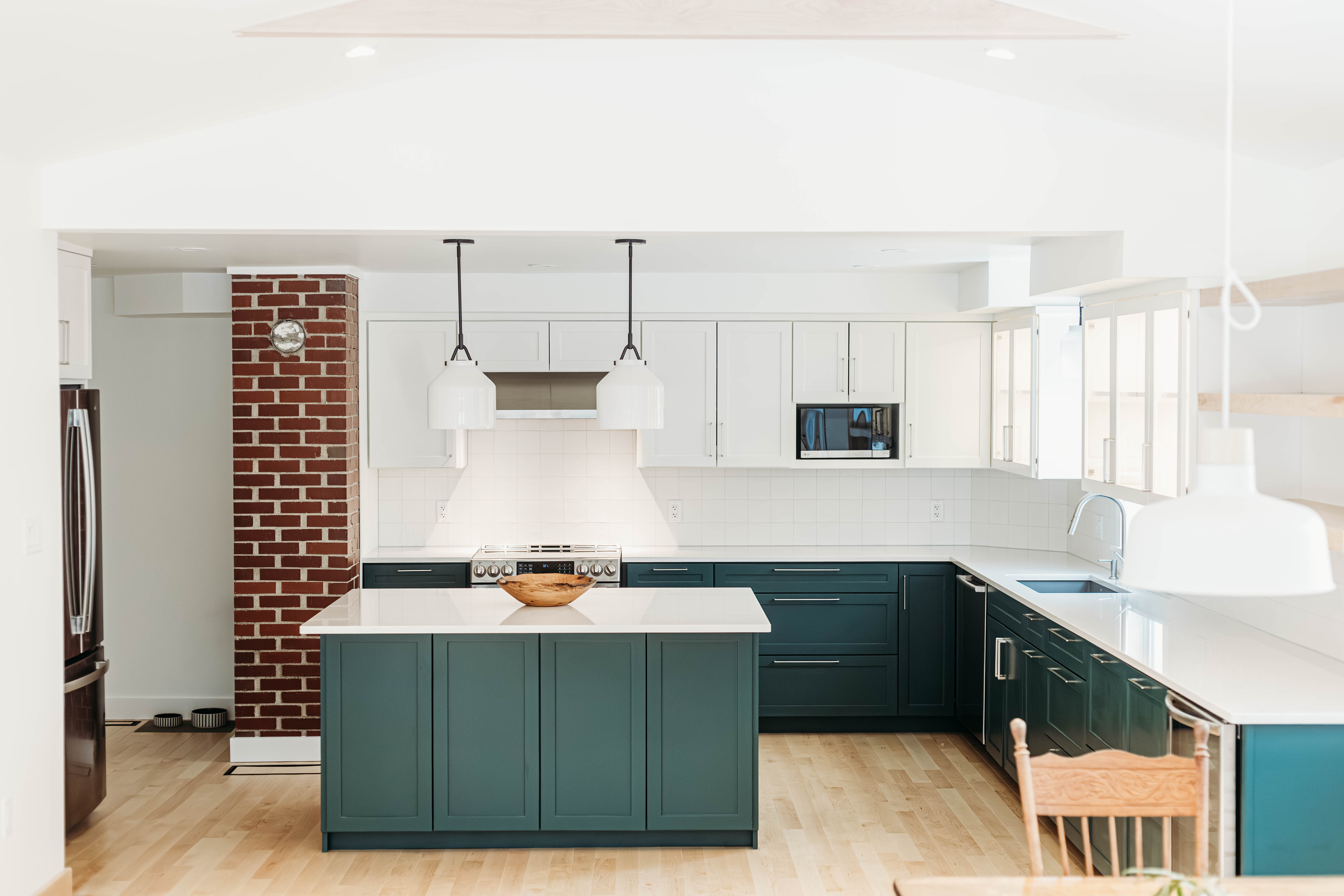 Custom Kitchen - Sophia Street, St. Andrews, New Brunswick - Rotalon Custom Homes