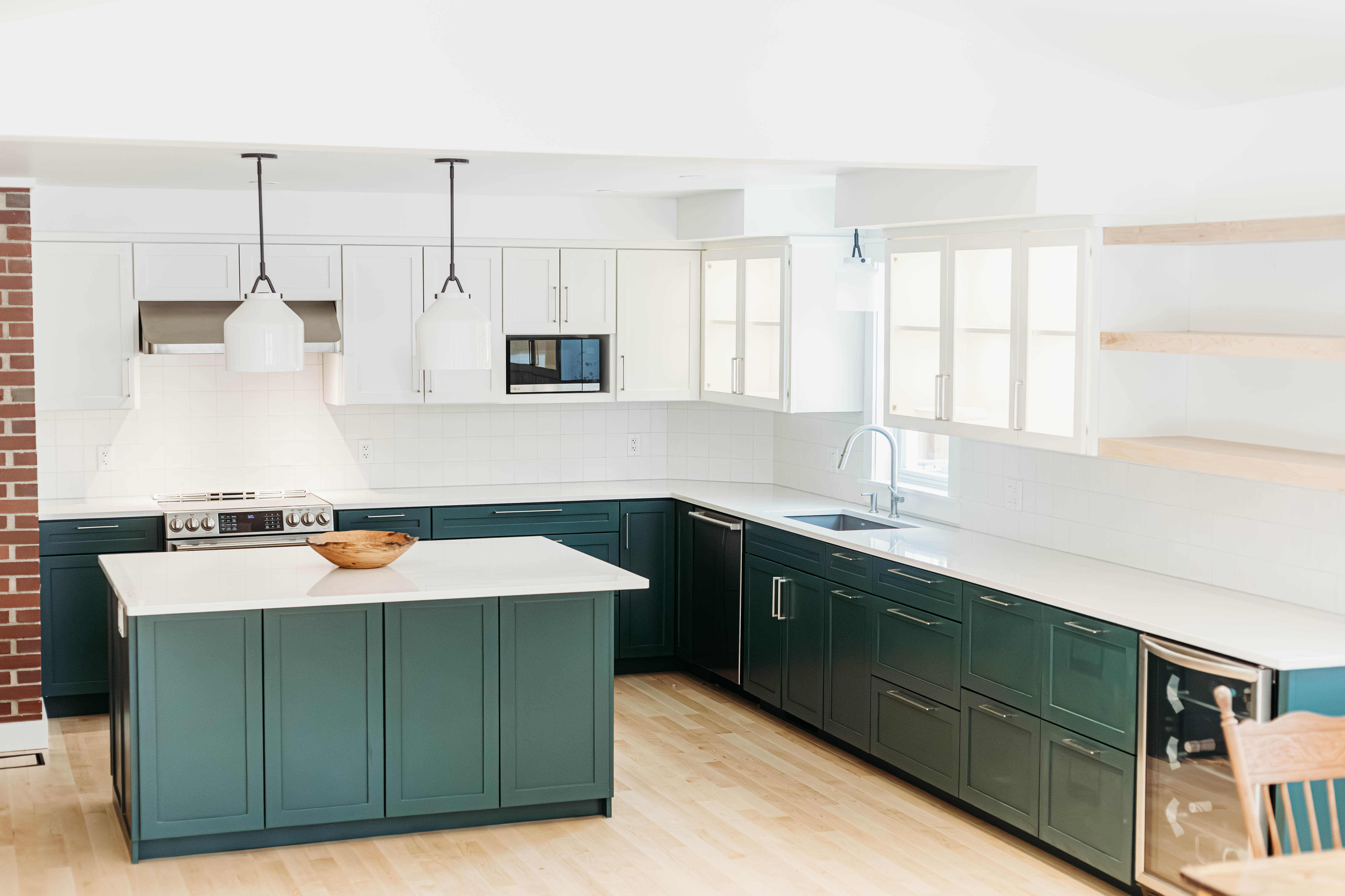 Custom Kitchen - Sophia Street, St. Andrews, New Brunswick - Rotalon Custom Homes