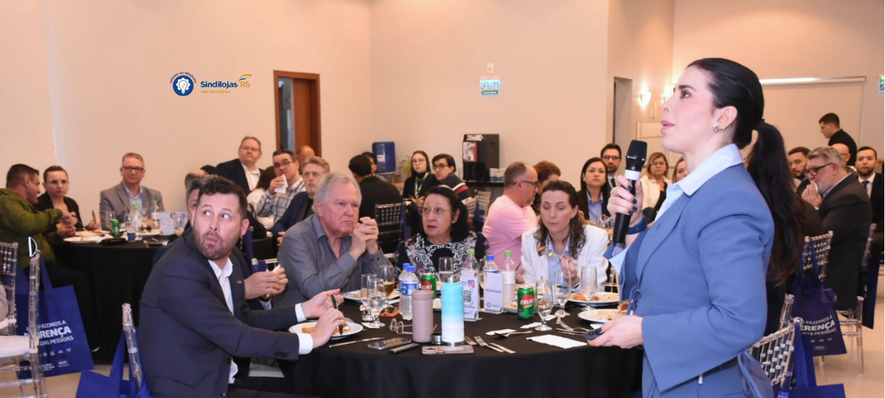 Palestra traz as lições da Termolar em reunião-almoço no Sindilojas Vale Germânico